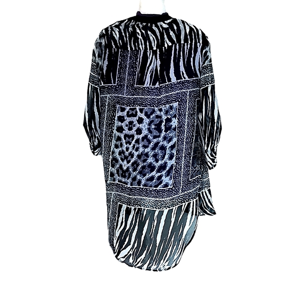 WOMENS ANIMAL PRINT BUTTON DOWN BLOUSE - Picture 3 of 3